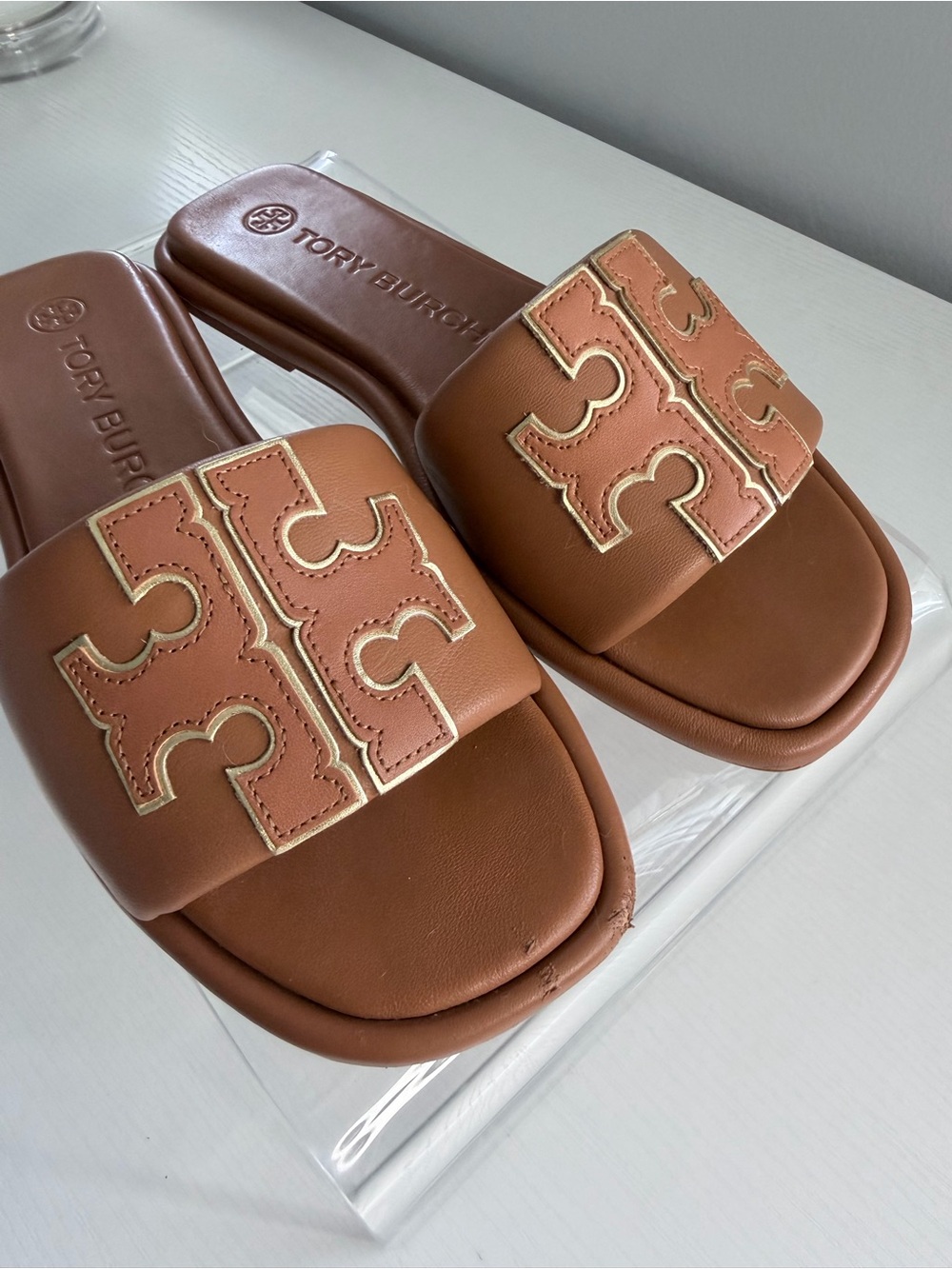 Tory Burch Leather Slide Sandals in Cognac with Gold Logo size 6.5